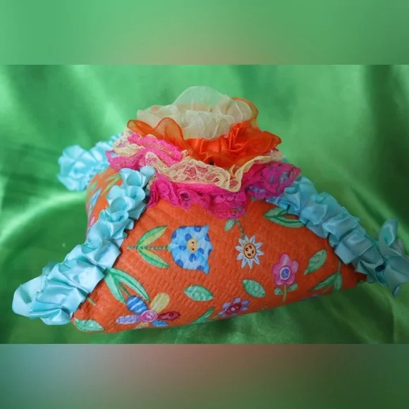 Hand Crafted VW Bug Gypsy Jar&Flower Power Pillow Set 60s Beachy Floral Aroma - Picture 13 of 13